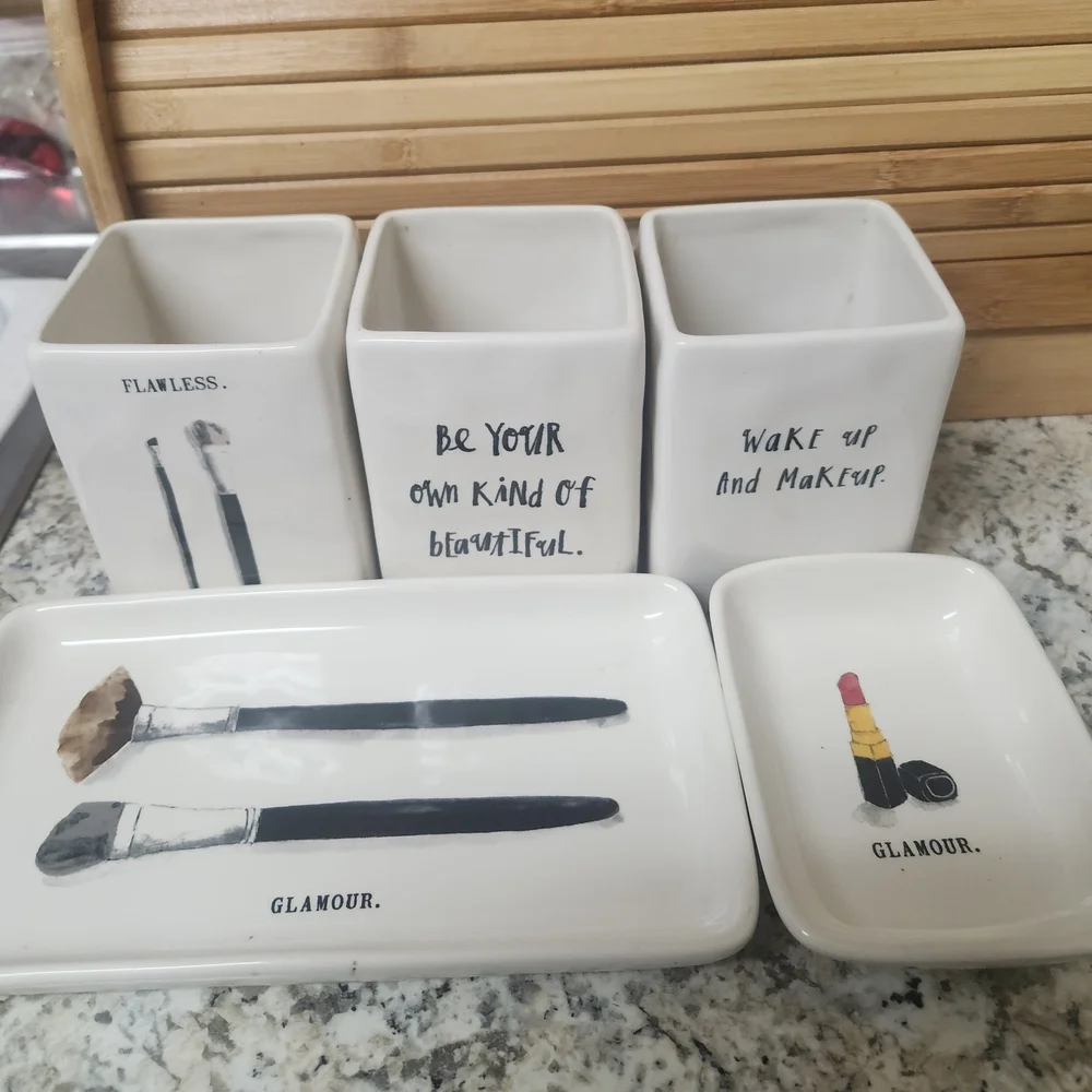 White Ceramic Vanity Set with Makeup Design